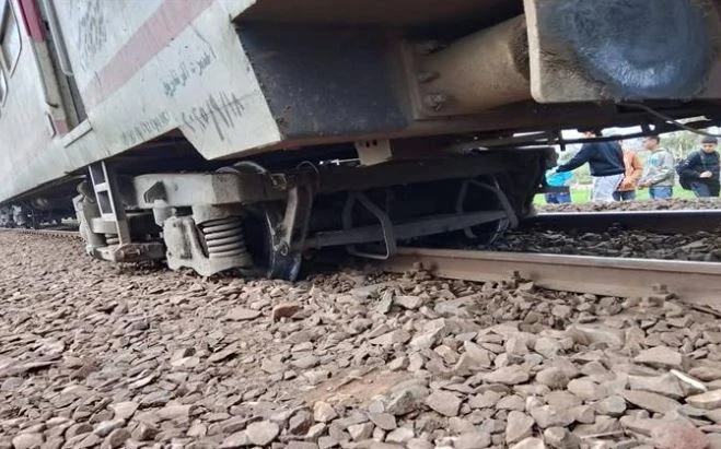 خروج جرار قطار عن القضبان في أسوان دون إصابات