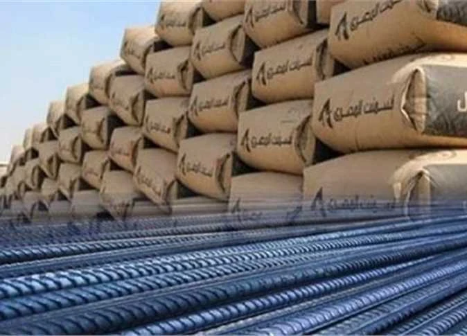 أسعار الحديد والأسمنت تواصل الاستقرار في الأسواق المحلية اليوم