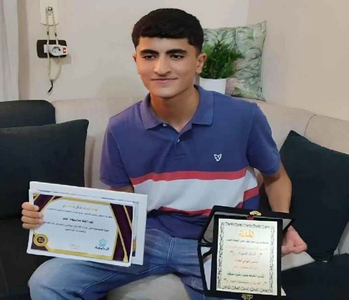 وزارة التعليم تؤكد صحة تفوق عبدالله محمود الأول على الجمهورية بعد مراجعة شاملة