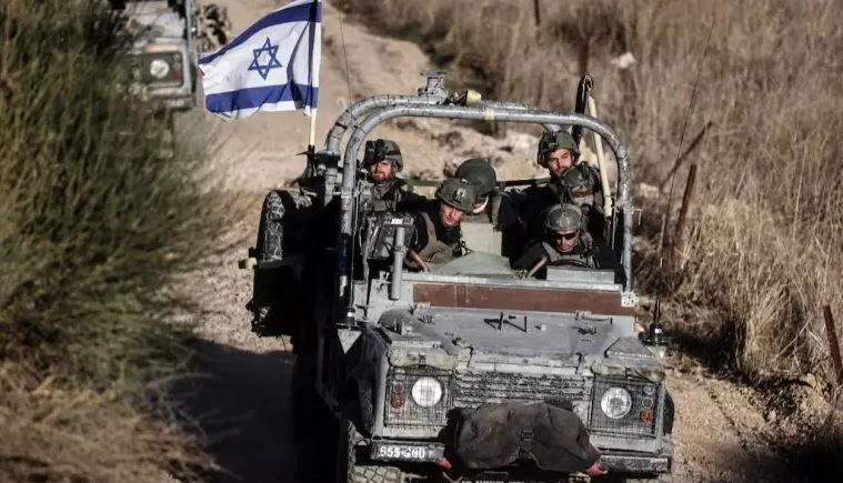الجيش الإسرائيلي يعلن استهداف قياديين بحركة حماس في غزة