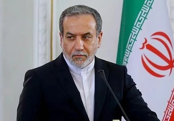 تراجع وشيك عن الهجوم: موافقة إيرانية على مقترح قطري أمريكي لفتح هرمز