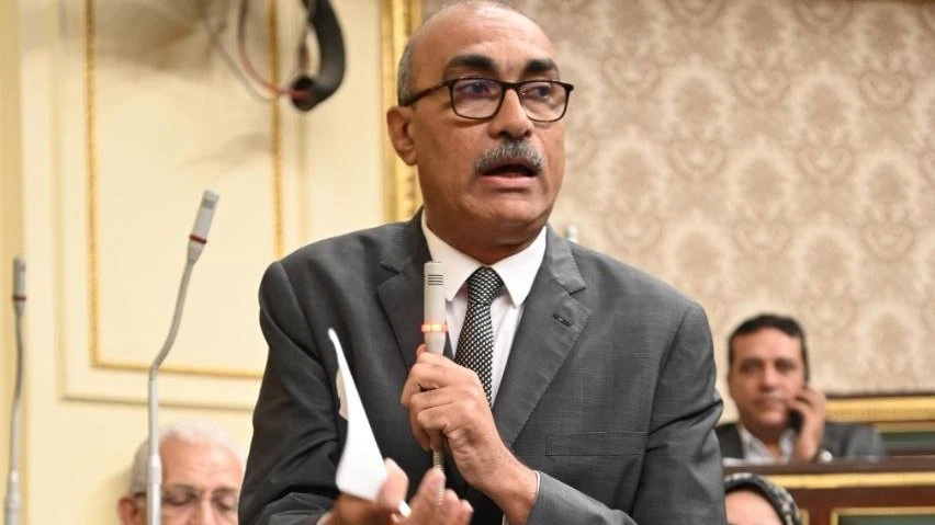 معلمو الحصة بين مطرقة الأجر المنقوص وسندان تأخر المستحقات.. وكيل "قوى النواب" يطالب بالإنصاف