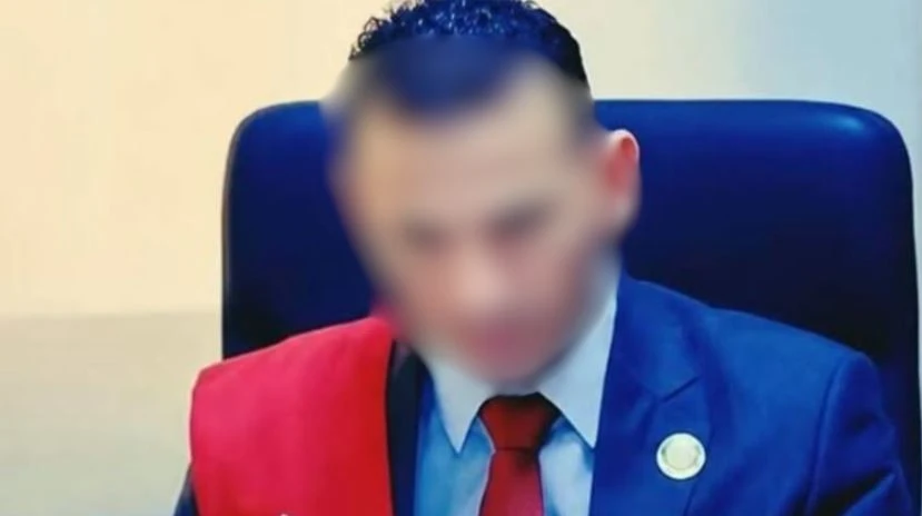 القاضي المزوّر يروي تفاصيل خدعته: استأجرت حراساً وسيارة وأعددت بطاقات مزيّفة لإيهام الناس بمنصبي