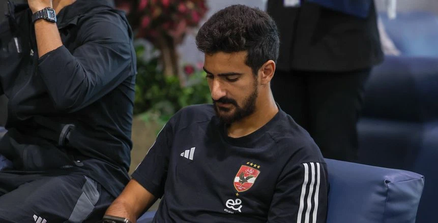 الأهلي يودع نجم وسطه التونسي رسميًا قبل وجهته القطرية