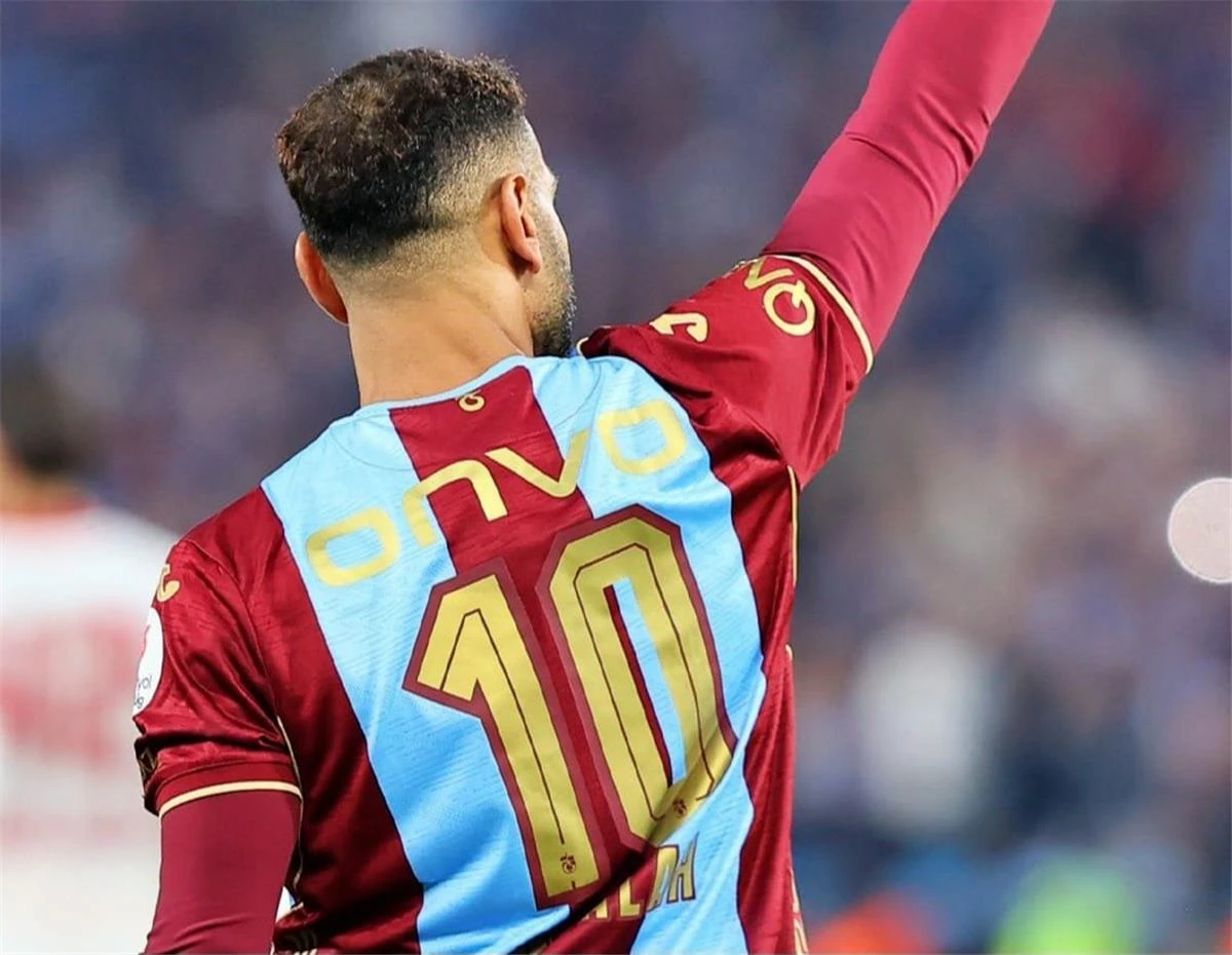 انخفاض جديد في القيمة السوقية لمحمد صلاح بعد انتقاله إلى طرابزون سبور
