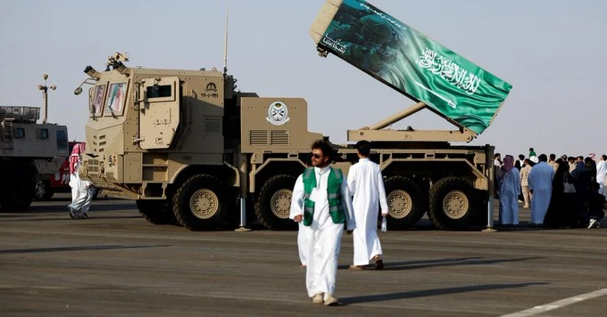 السعودية تُعدّ لهجوم واسع ضد الحوثيين لكسر حصار البحر الأحمر