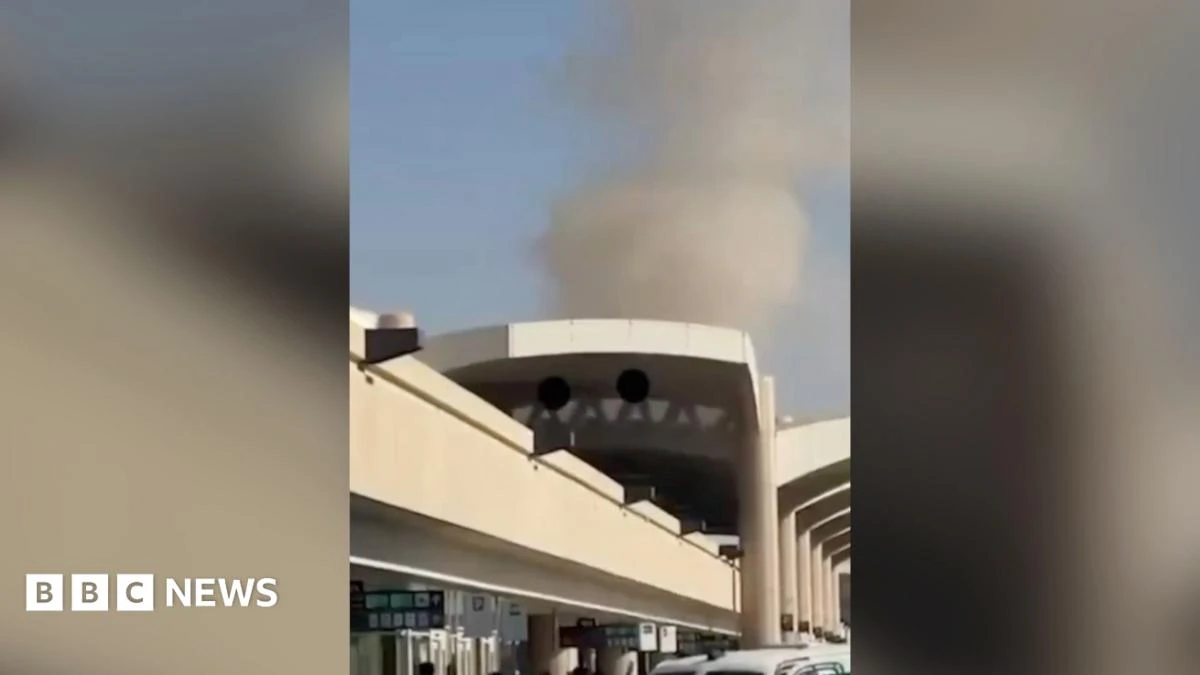 مطار الرياض الدولي يتعرض لضربة ثانية خلال يومين