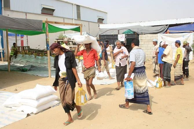 تصاعد النزاع في اليمن يقطع المساعدات عن 800 ألف شخص غالبيتهم في تعز