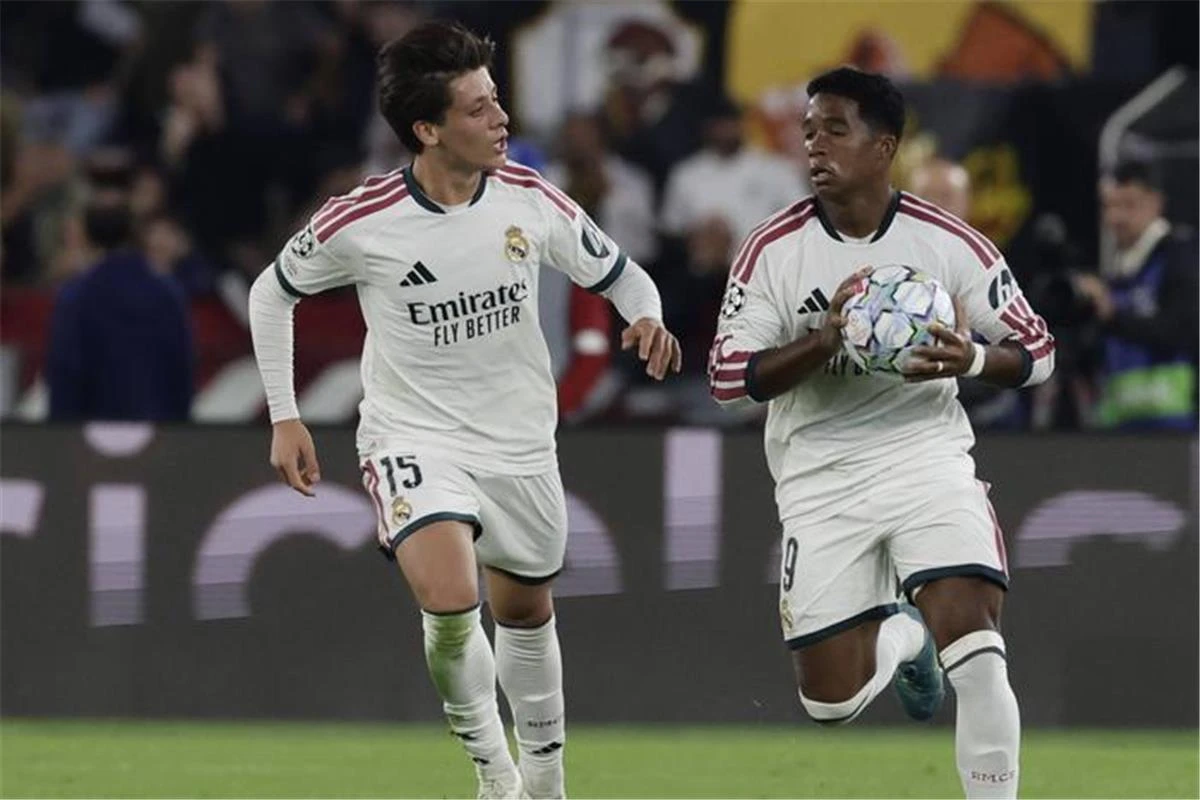 توتنهام يستهدف ضم روديغر مجاناً بعد نهاية عقده مع ريال مدريد
