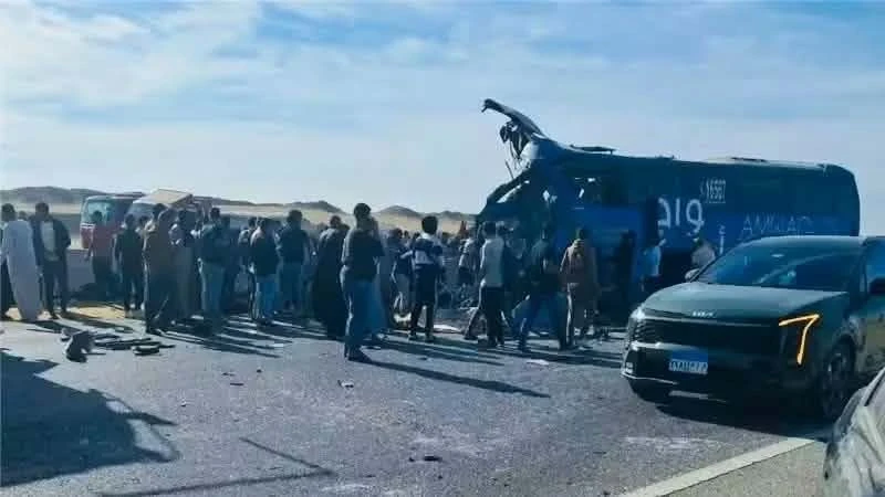 مستشفى طامية المركزي يستقبل 3 جثامين مجهولة الهوية من ضحايا حادث طريق أسيوط