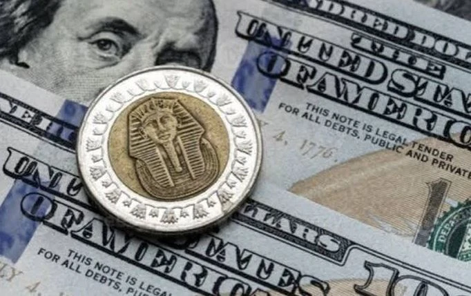 الدولار يرتفع 60 قرشًا ويتجاوز 54.50 جنيه بنهاية تعاملات الثلاثاء