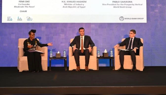 وزير الصناعة: مصر ترسخ مكانتها على خريطة الصناعات التكنولوجية