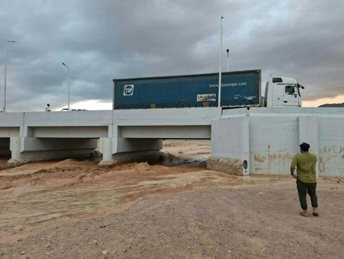 سيول وادي وتير بجنوب سيناء تودي بحياة شخص وتصيب آخر