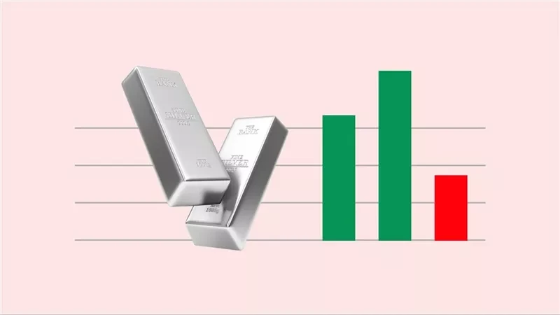 الفضة تتراجع نحو 53.82 دولارًا بعد تثبيت الفائدة الأمريكية