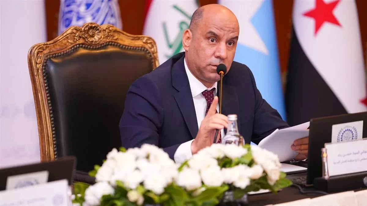 وزير العمل يأمر بتقرير عاجل عن حادث الطريق الأوسطي