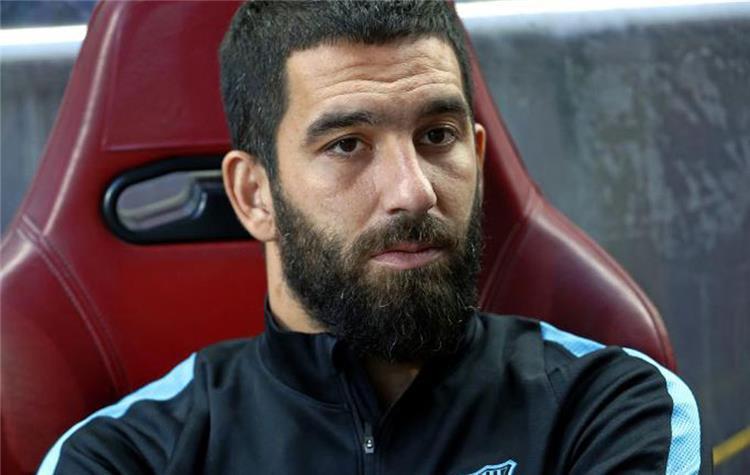 صفقات فاشلة.. برشلونة يفتح باب الرحيل أمام توران مقابل 40 مليون يورو