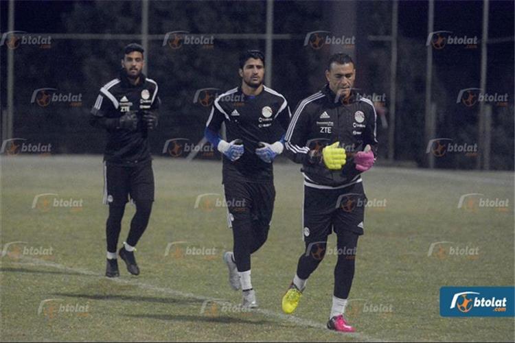الحضري: لاعبو الزمالك سألوني عن كيفية التعامل مع المباريات النهائية