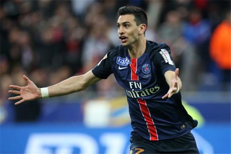 تقارير الميركاتو.. تشيلسي يستهدف ضم لاعب باريس سان جيرمان حال رحيل فابريجاس