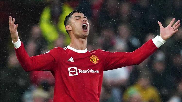 تقارير: ثلاثي الدوري الإنجليزي يرفض التعاقد مع رونالدو