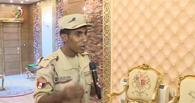 بالفيديو.. «الدفاع» تبث شعر مجند بالمنطقة الجنوبية «في حب مصر»