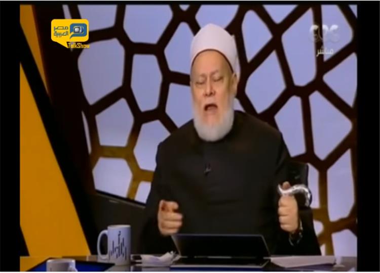 شاهد..علي جمعة يرد على متصل مسيحي "هل ضحايا الكنيسة شهداء"