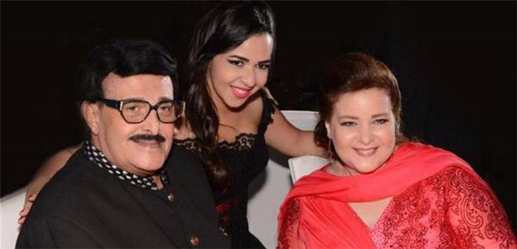 صورة ورسالة مؤثرة من الفنانة ايمي لوالدها الفنان الراحل سمير غانم