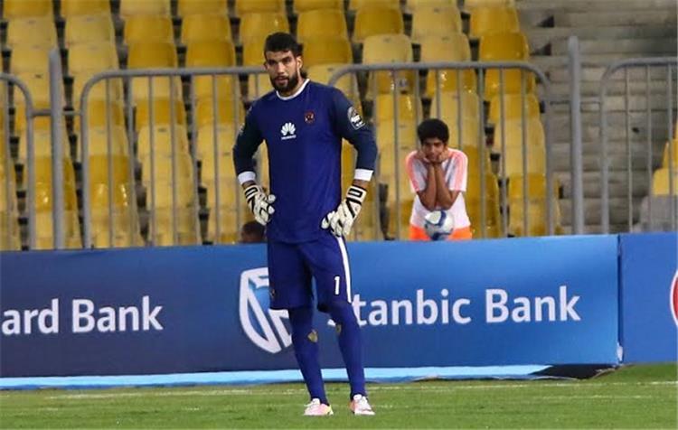 خاص| يول يطالب طاهر بالاستغناء عن شريف إكرامي