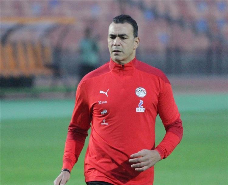 الحضري يوضح موقف الشناوي وأبو جبل من مباراة مصر والكاميرون ويرد على منتقدي جهاز كيروش
