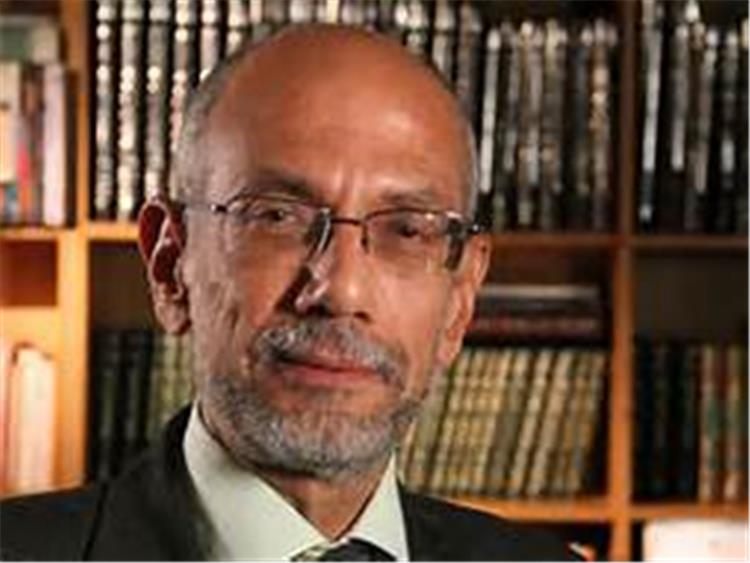"الشرعية" البديل.. حديث سياسي في الاقتصاد