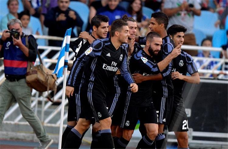 ريال مدريد يفتتح الموسم بانتصارٍ على ريال سوسييداد بثلاثية