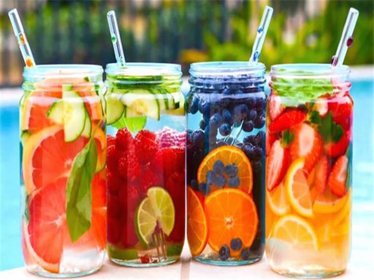 22 مشروب طبيعي يساعد على حرق الدهون لقوام ممشوق