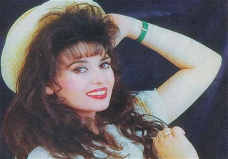 ظهور خاص للفنانة جيهان نصر مع أولادها بعد الاعتزال.. هل تغيرت كثيرًا؟