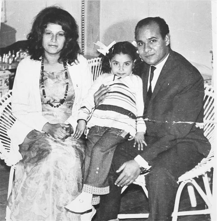 هذه الطفلة أصبحت نجمة مشهورة.. من هي؟