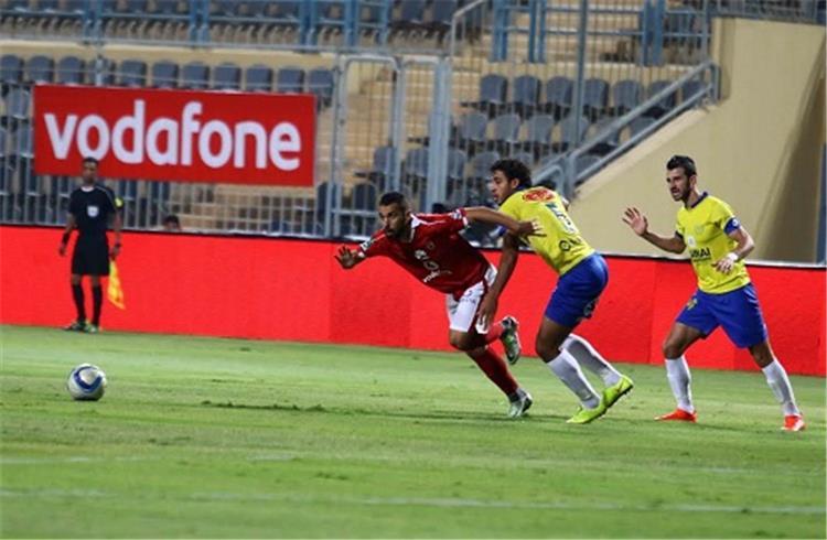  "الأهلي والإسماعيلي" .. عبدالله السعيد يتقدم بالهدف الأول للأهلي