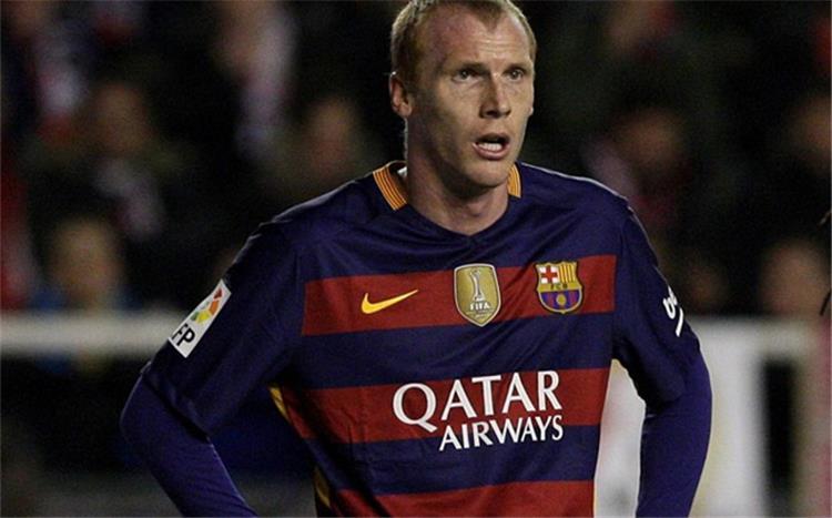 الراحلين عن برشلونة.. بشكتاش جهز عرضًا من أجل ضم ماثيو
