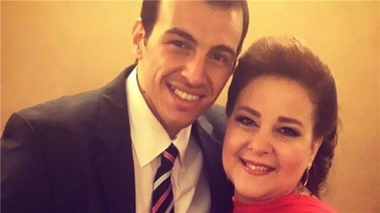 رؤيا غريبة يكشفها رامي رضوان ليلة وفاة دلال عبد العزيز.. سمير غانم ينتظر عروسه في الجنة!