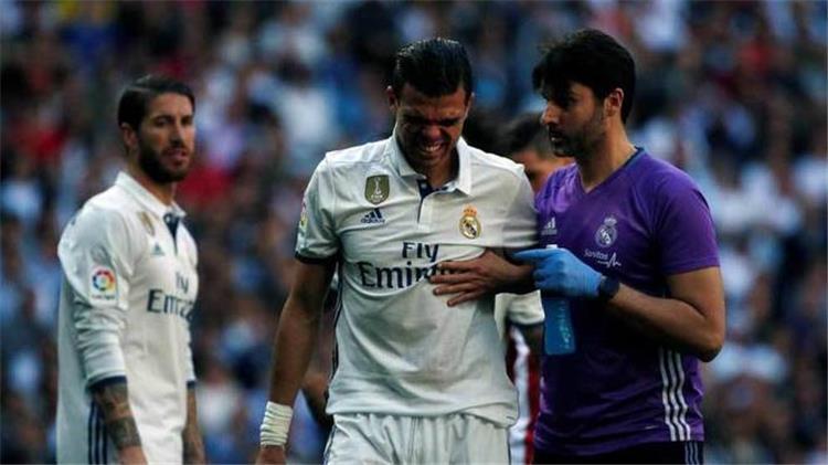 قوائم الأندية .. غياب بيبي وفاران عن رحلة ريال مدريد لمواجهة بايرن ميونخ