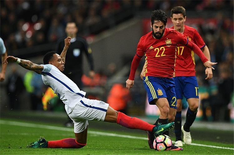 تصريحات| الغموض يخيم على إيسكو بشأن تجديد عقده مع ريال مدريد.. وتوتنهام يترقب