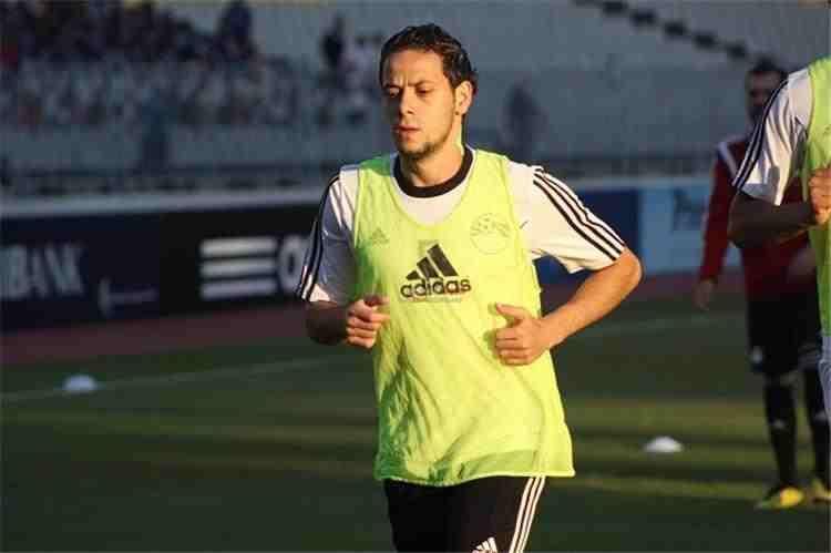 إبراهيم صلاح يلقي بقميص سموحة في مباراة الزمالك