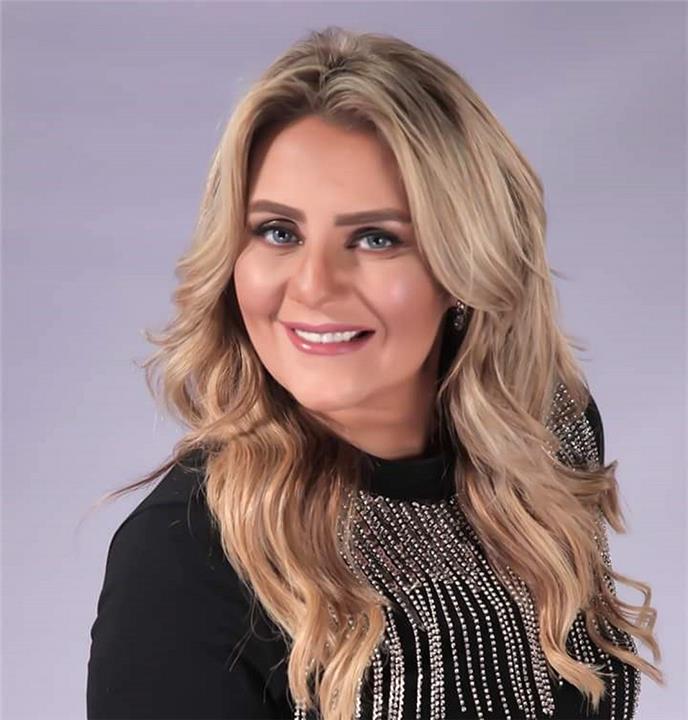 رانيا محمود ياسين تعلق على أزمة الفنانة شيرين وحماها....شيء مقزز!