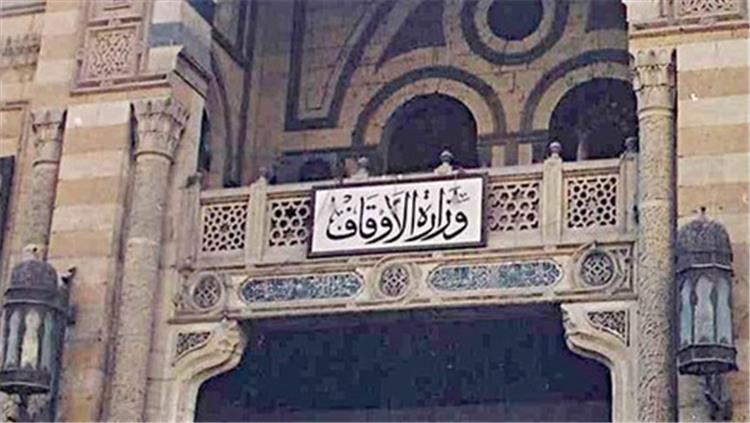 الأوقاف تمنع قياداتها من الحديث عن الخطبة المكتوبة مع الإعلام