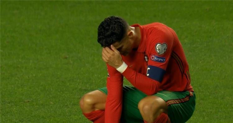 فيديو | دموع رونالدو تتساقط.. صربيا تتأهل إلى مونديال قطر بفوز قاتل على البرتغال
