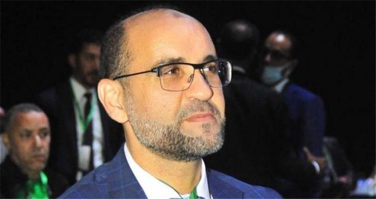 رئيس الرجاء المغربي: تهديدات بالقتل واعتداء جسدي وراء تقديم استقالتي