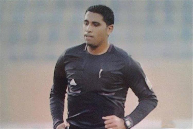 الصباحي حكمًا لمباراة الأهلي وبتروجيت