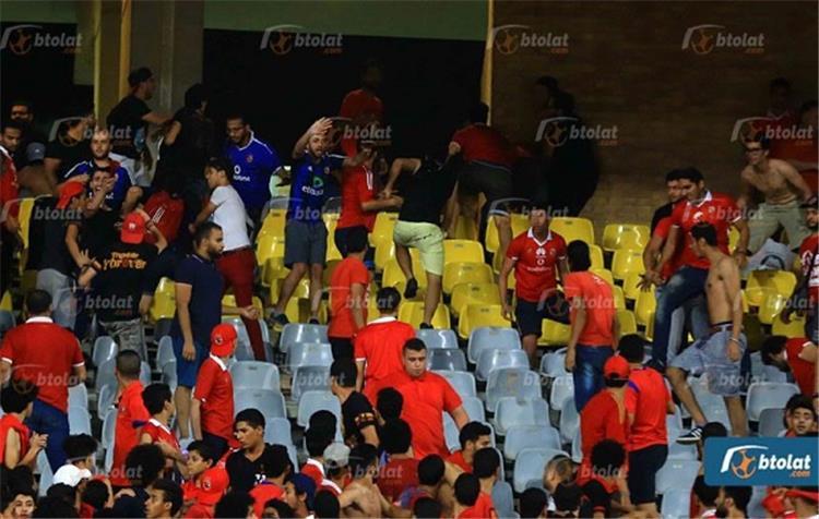 جماهير الأهلي تتوافد ببرج العرب قبل مواجهة الوداد