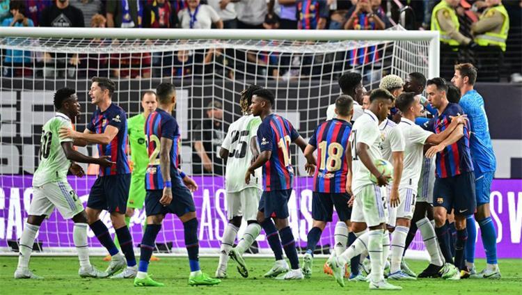 مواعيد مباريات اليوم الأحد 16-10-2022 والقنوات الناقلة.. ريال مدريد يواجه برشلونة وليفربول ضد مانشستر سيتي