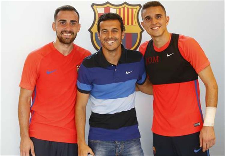بيدرو بعد العودة إلى أسبانيا: أتمنى أن يبقى برشلونة في القمة