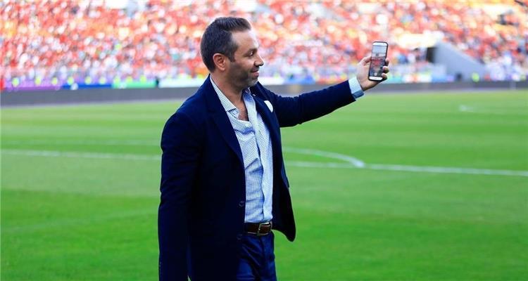 حازم إمام يرد على اتهامه بـ مجاملة الزمالك في أزمتي الجزيري واللاعبين الدوليين
