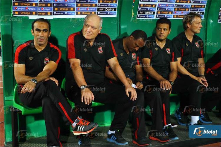 بسبب الجماهير..الأهلي يقرر خوض مرانه فى التاسعة صباحاً