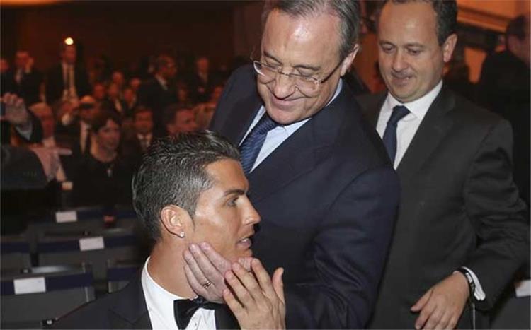 تقارير.. فلورينتينو بيريز يفكر في بيع كريستيانو رونالدو